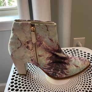 Anthropologie, Mista brand size 40 (9.5 US)faux leather, cosmic print